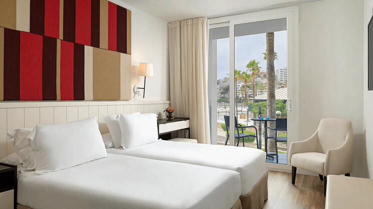 Standard Street View